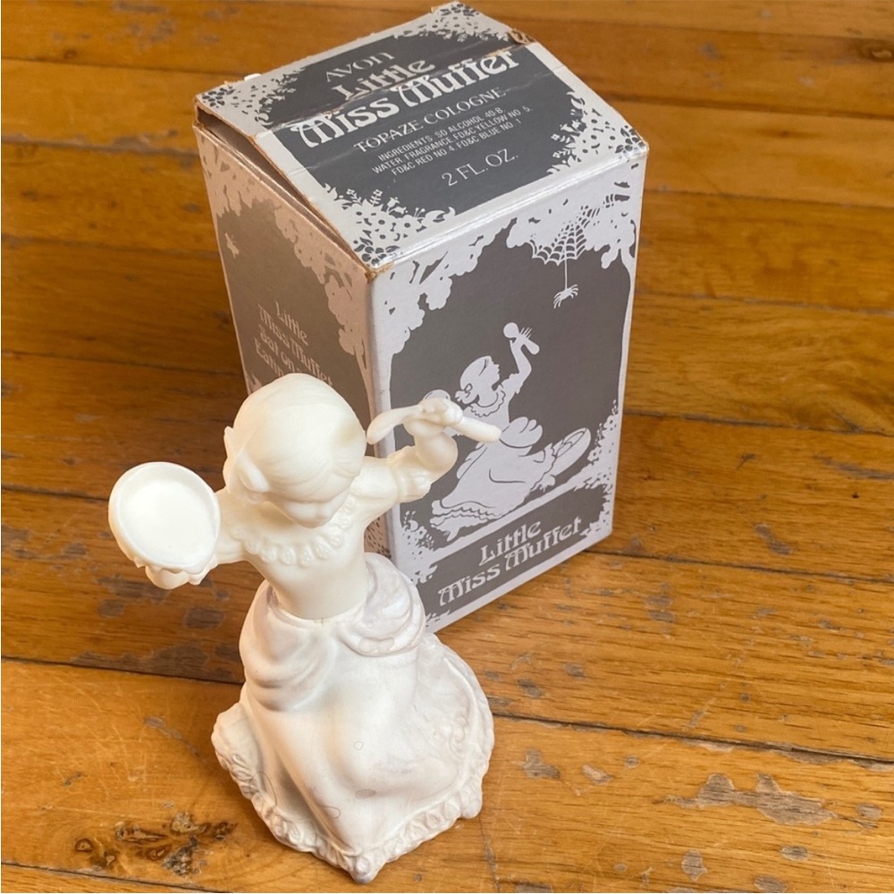 Vintage Avon Little Miss Muffet Topaze Cologne with Original Box